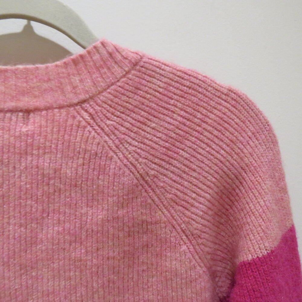 EVEREVE Frankie Striped Colorblock Crew Neck Sweater Size Small Pink Red Preppy - Picture 9 of 11